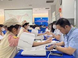 Mang thêm nhiều phúc lợi "sát sườn" đến với lao động nữ