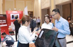 Công nghệ hội tụ tại Diễn đàn Chuyển đổi số ngành Công thương 2025