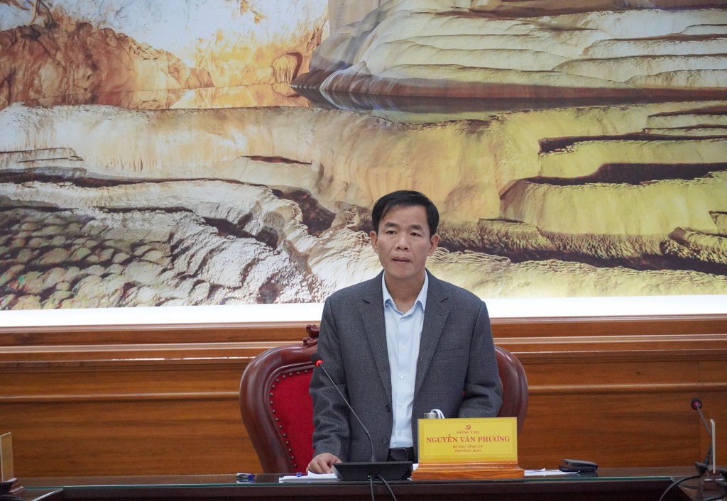 Bí thư Tỉnh ủy Quảng Trị Nguyễn Văn Phương phát biểu giao nhiệm vụ Bí thư Tỉnh ủy Quảng Trị Nguyễn Văn Phương phát biểu giao nhiệm vụ