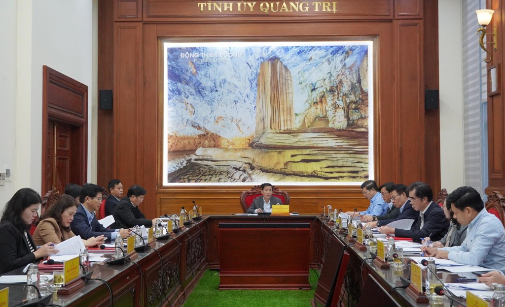 Tỉnh Quảng Trị tổ chức cuộc họp để triển khai các mặt công tác phục vụ bầu cử đại biểu Quốc hội khóa XVI và bầu cử đại biểu Hội đồng Nhân dân các cấp Tỉnh Quảng Trị tổ chức cuộc họp để triển khai các mặt công tác phục vụ bầu cử đại biểu Quốc hội khóa XVI và bầu cử đại biểu Hội đồng Nhân dân các cấp