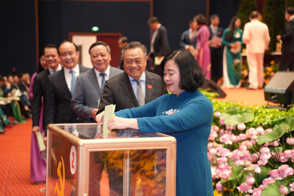 Khát vọng rồng bay và trọng trách của trái tim cả nước