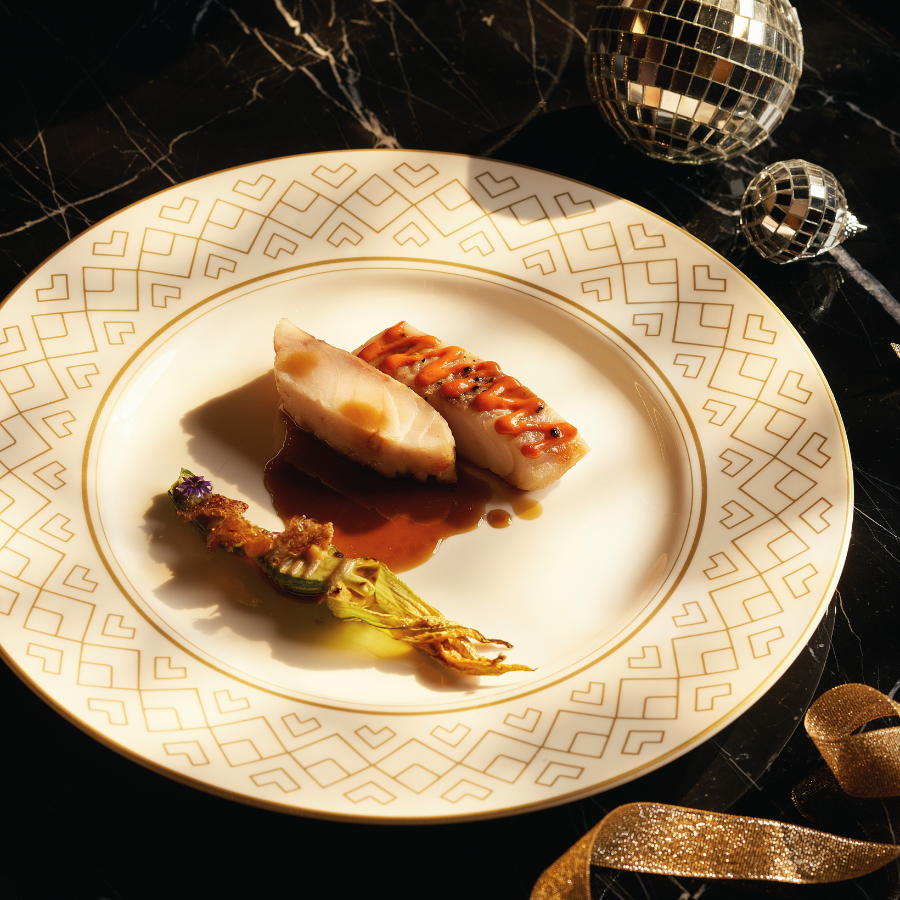 Đến Capella Hanoi dịp cuối năm thưởng thức “The Grand Holiday Show 2025”