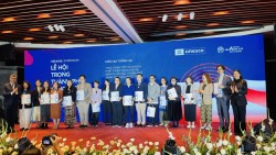 Thúc đẩy sự trao đổi toàn cầu về tổ chức Lễ hội sáng tạo