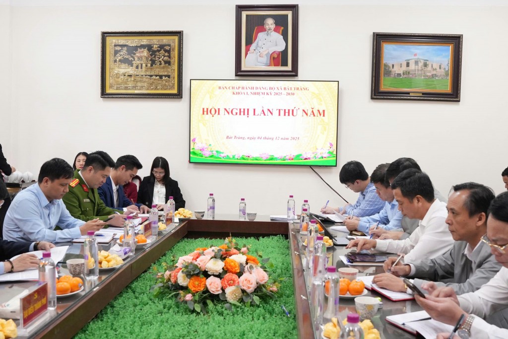 Bát Tràng thu ngân sách nhà nước đạt gần 111% dự toán được giao