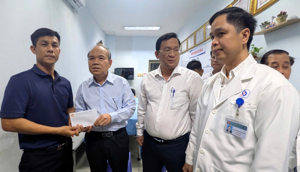 Phó Chủ tịch UBND TPHCM Trần Văn Bảy