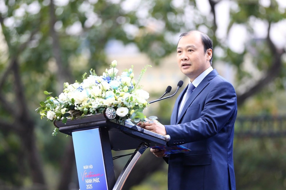 Thứ trưởng Thường trực Lê Hải Bình phát biểu khai mạc Ngày hội