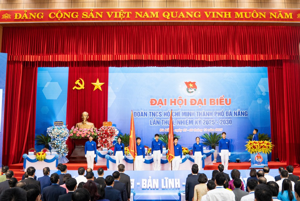 Ngày 6/12, 348 đại biểu chính thức dự phiên trọng thể Đại hội đại biểu Đoàn TNCS Hồ Chí Minh thành phố Đà Nẵng lần thứ I, nhiệm kỳ 2025 - 2030