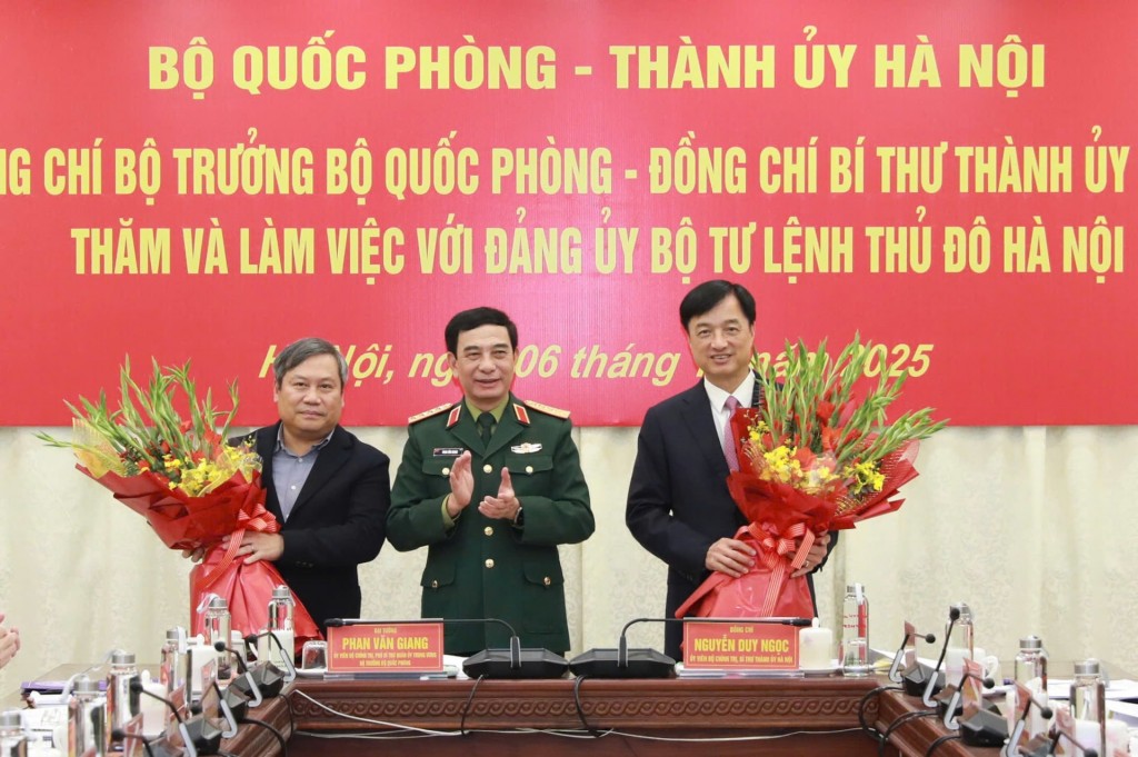 Đồng chí Nguyễn Duy Ngọc giữ chức Bí thư Đảng ủy Bộ Tư lệnh