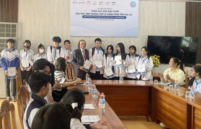 Hỗ trợ 70% khóa IELTS cho học sinh Trường THPT Lê Thánh Tông