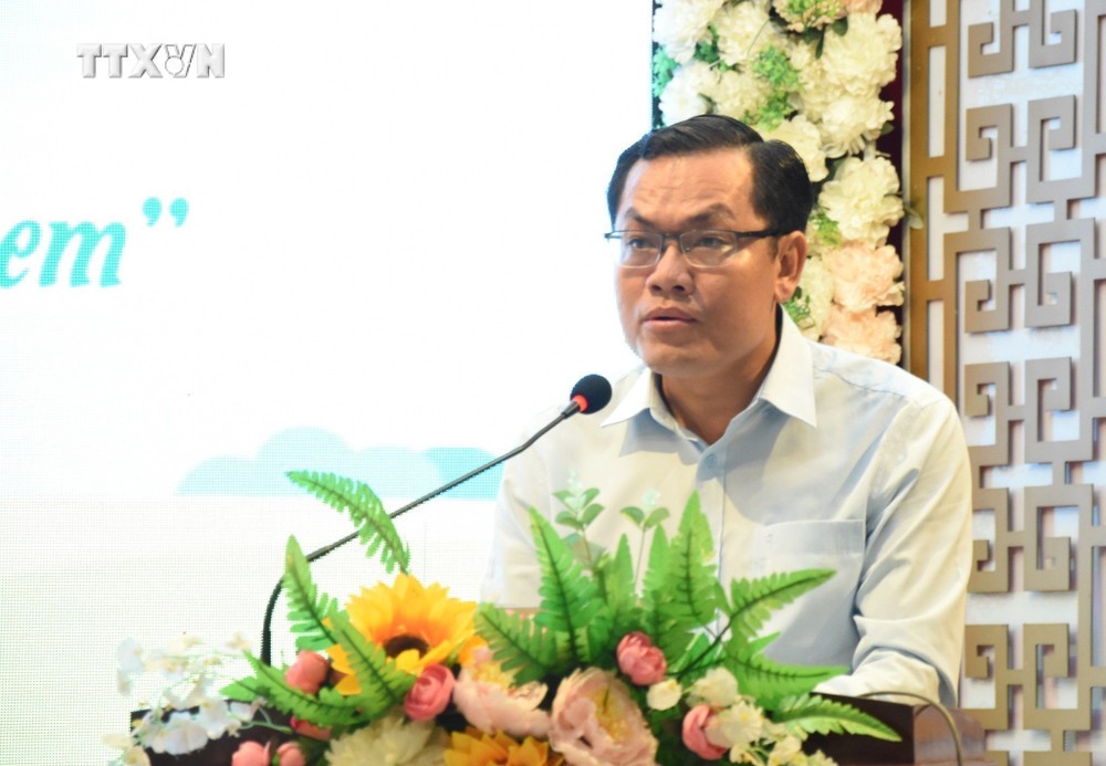 Phó Chủ tịch UBND tỉnh Ngô Vũ Thăng phụ trách văn hóa, thể thao, du lịch, ngoại giao và công tác dân tộc. Phó Chủ tịch UBND tỉnh Ngô Vũ Thăng phụ trách văn hóa, thể thao, du lịch, ngoại giao và công tác dân tộc.