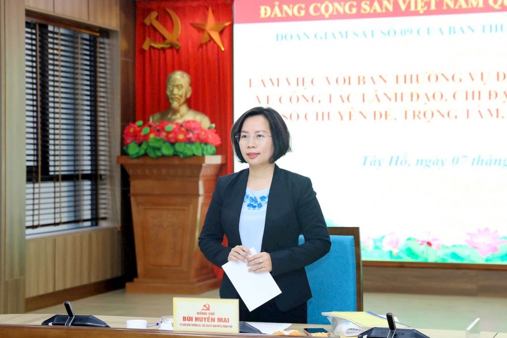 Phường Tây Hồ phát huy lợi thế đặc trưng, đẩy mạnh chuyển đổi số giải quyết vấn đề dân sinh Phường Tây Hồ phát huy lợi thế đặc trưng, đẩy mạnh chuyển đổi số giải quyết vấn đề dân sinh