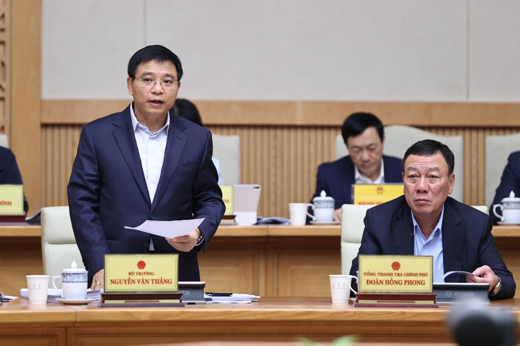 Bộ trưởng Bộ Tài chính Nguyễn Văn Thắng phát biểu - Ảnh: VGP/Nhật Bắc Bộ trưởng Bộ Tài chính Nguyễn Văn Thắng phát biểu - Ảnh: VGP/Nhật Bắc