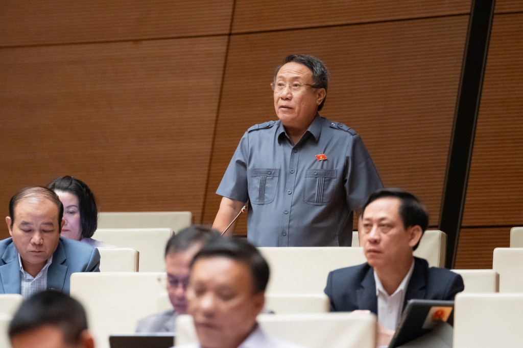 ĐBQH đồng tình xem xét cơ chế đặc thù, vượt trội để Hà Nội ĐBQH đồng tình xem xét cơ chế đặc thù, vượt trội để Hà Nội