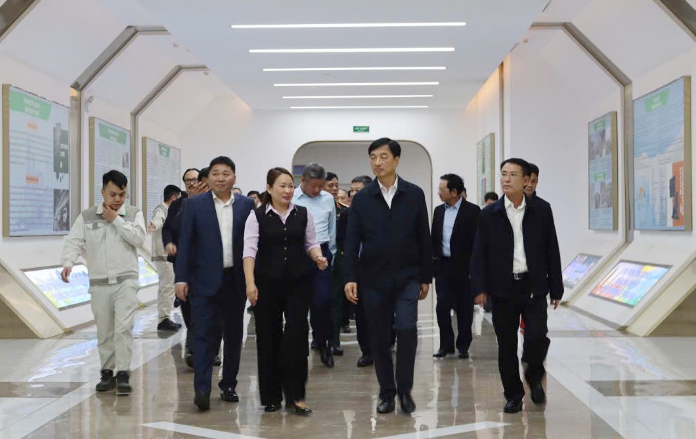 Khắc phục hạn chế, khó khăn, khai thác lợi thế của từng xã để phát triển