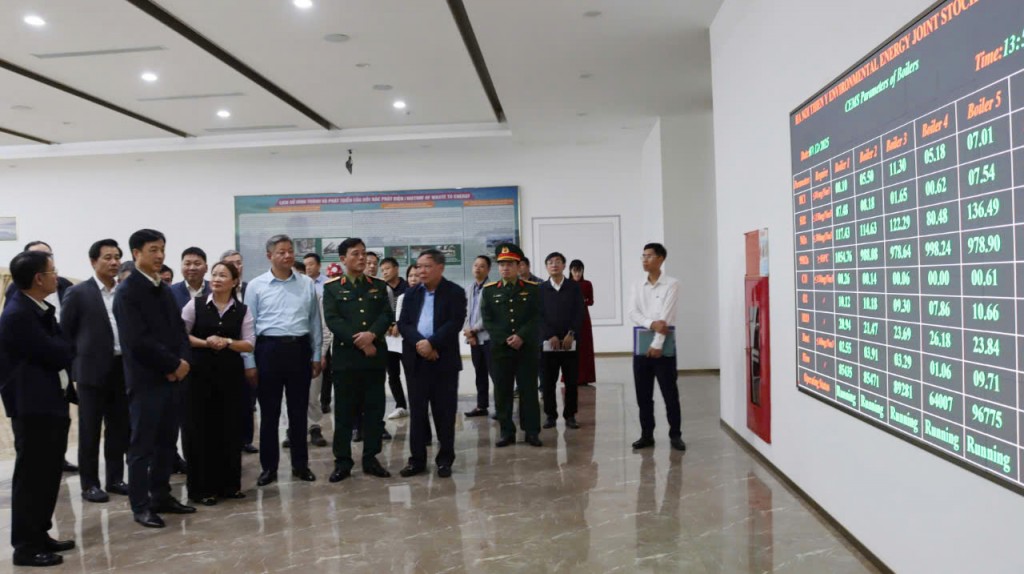 Khắc phục hạn chế, khó khăn, khai thác lợi thế của từng xã để phát triển