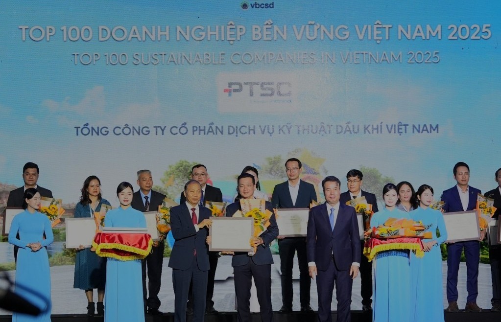 PTSC hướng đến tương lai năng lượng xanh với danh hiệu Top Doanh nghiệp Bền vững 2025