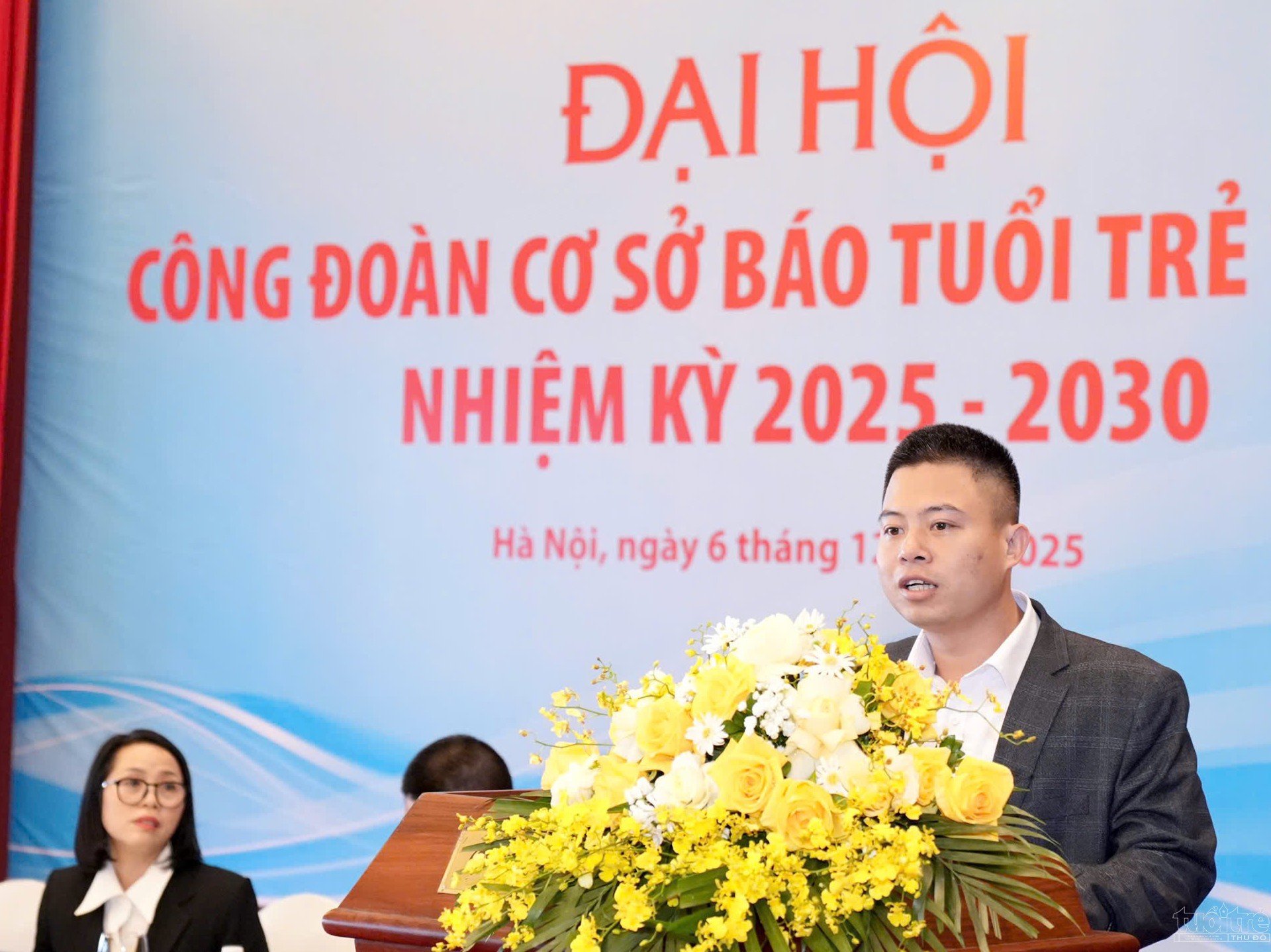 Bí thư Chi bộ, Tổng Biên tập Báo Tuổi trẻ Thủ đô Nguyễn Mạnh Hưng Bí thư Chi bộ, Tổng Biên tập Báo Tuổi trẻ Thủ đô Nguyễn Mạnh Hưng