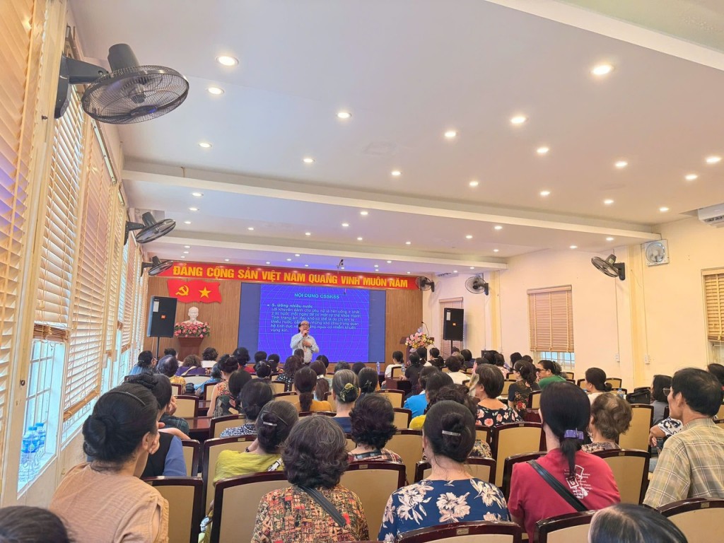 Tăng cường giáo dục giới tính về hành vi tình dục an toàn Tăng cường giáo dục giới tính về hành vi tình dục an toàn