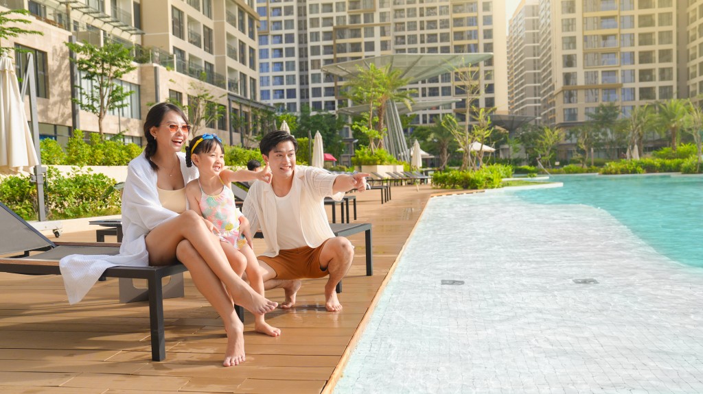 Người tiêu dùng cao cấp ưu tiên cho các sản phẩm, dịch vụ mang lại trải nghiệm, cảm xúc, thay vì chú trọng tích lũy tài sản hữu hình. Ảnh: Masterise Homes Người tiêu dùng cao cấp ưu tiên cho các sản phẩm, dịch vụ mang lại trải nghiệm, cảm xúc, thay vì chú trọng tích lũy tài sản hữu hình. Ảnh: Masterise Homes