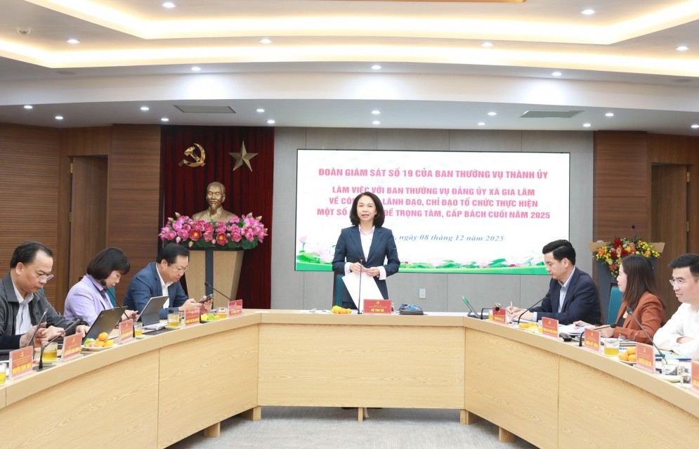 Thực hiện tốt công tác chuyển đổi số trong điều hành hướng tới xây dựng xã thông minh