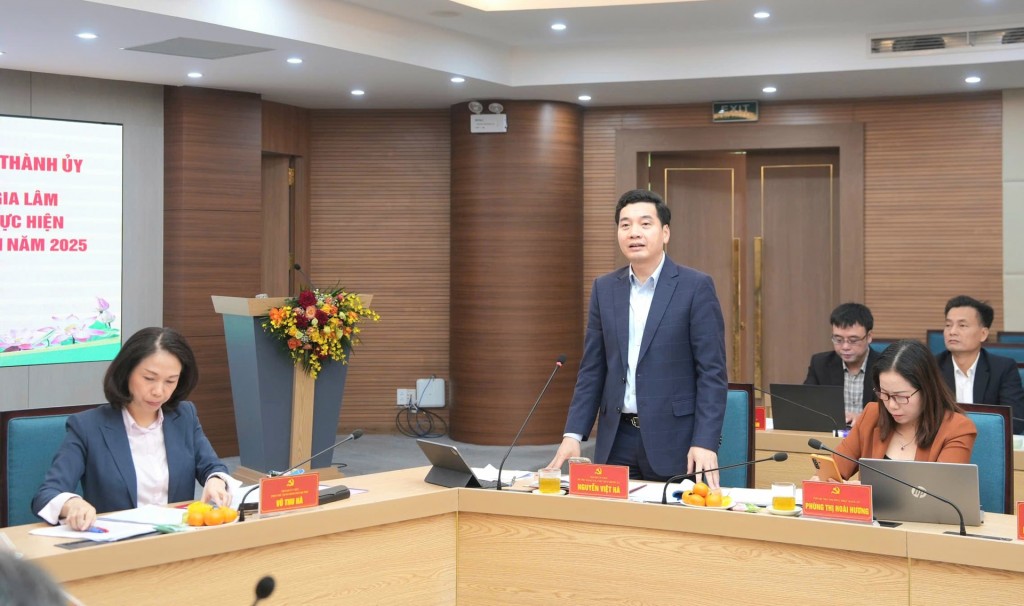 Phó Chủ tịch UBND thành phố Hà Nội Vũ Thu Hà làm việc với xã Gia Lâm Phó Chủ tịch UBND thành phố Hà Nội Vũ Thu Hà làm việc với xã Gia Lâm