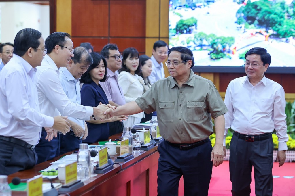 Thủ tướng Phạm Minh Chính làm việc với tỉnh Tây Ninh - Ảnh: VGP/Nhật Bắc