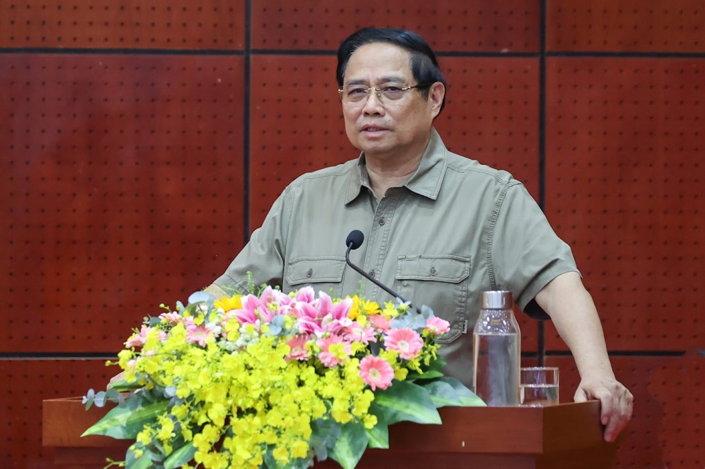 Thủ tướng ghi nhận, biểu dương nỗ lực và chúc mừng những kết quả mà Đảng bộ, chính quyền, quân và dân Tây Ninh đạt được, góp phần quan trọng vào thành tựu chung của cả nước - Ảnh: VGP/Nhật Bắc