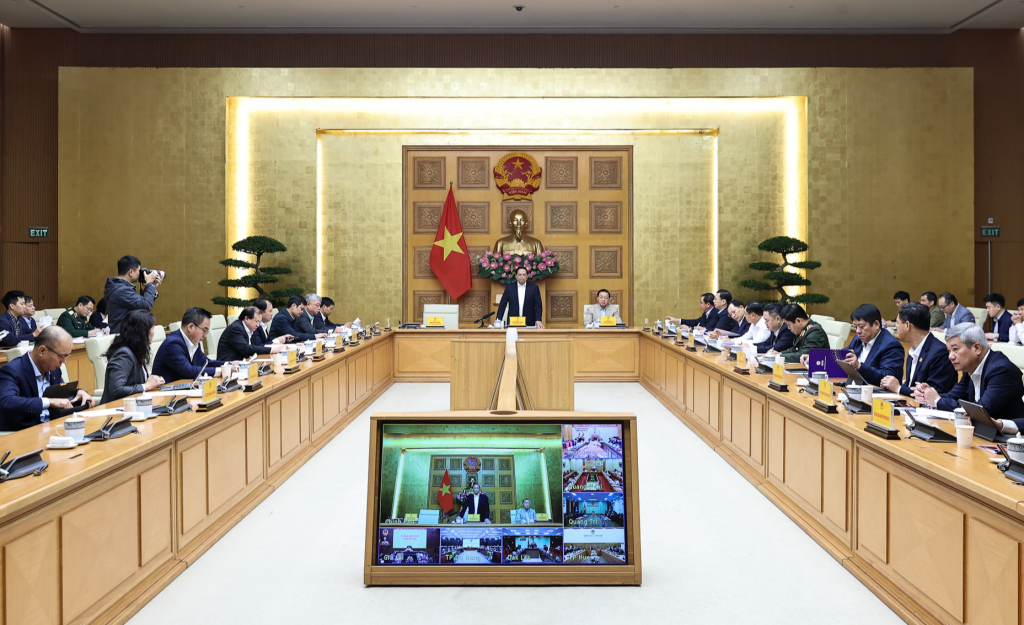 Thần tốc hơn nữa triển khai