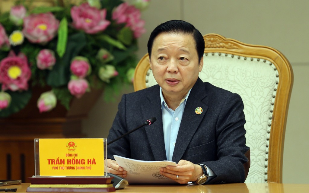 Cho ý kiến chỉ đạo về đơn giản hóa quy trình, thủ tục xét duyệt mua nhà ở xã hội, Phó Thủ tướng Trần Hồng Hà yêu cầu xây dựng bộ hồ sơ đơn giản, rõ ràng và dễ thực hiện - Ảnh: VGP/Minh Khôi Cho ý kiến chỉ đạo về đơn giản hóa quy trình, thủ tục xét duyệt mua nhà ở xã hội, Phó Thủ tướng Trần Hồng Hà yêu cầu xây dựng bộ hồ sơ đơn giản, rõ ràng và dễ thực hiện - Ảnh: VGP/Minh Khôi