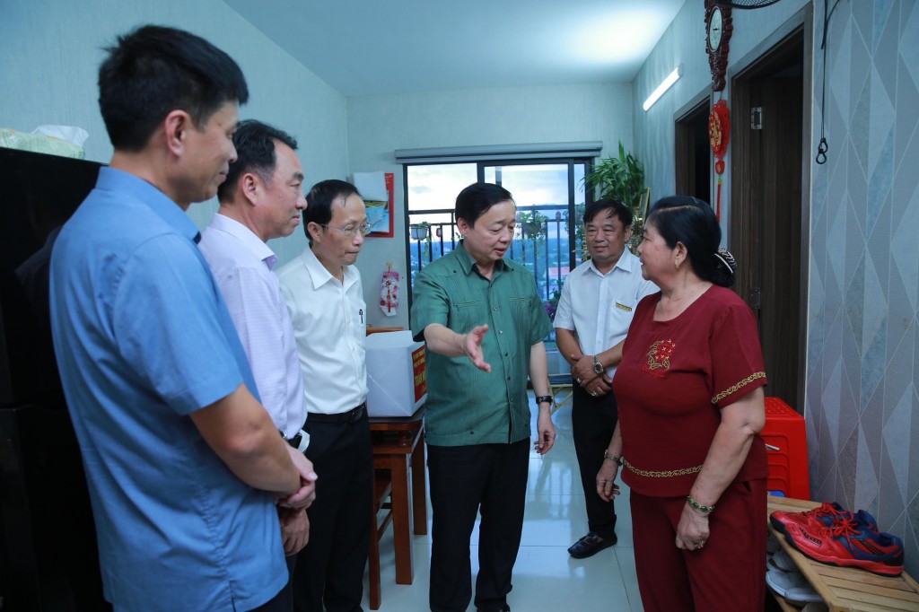 Phó Thủ tướng Trần Hồng Hà thăm khu nhà ở xã hội tại phường Sơn Đông, tỉnh Vĩnh Long, chiều 7/8/2025 - Ảnh: VGP/Minh Khôi Phó Thủ tướng Trần Hồng Hà thăm khu nhà ở xã hội tại phường Sơn Đông, tỉnh Vĩnh Long, chiều 7/8/2025 - Ảnh: VGP/Minh Khôi