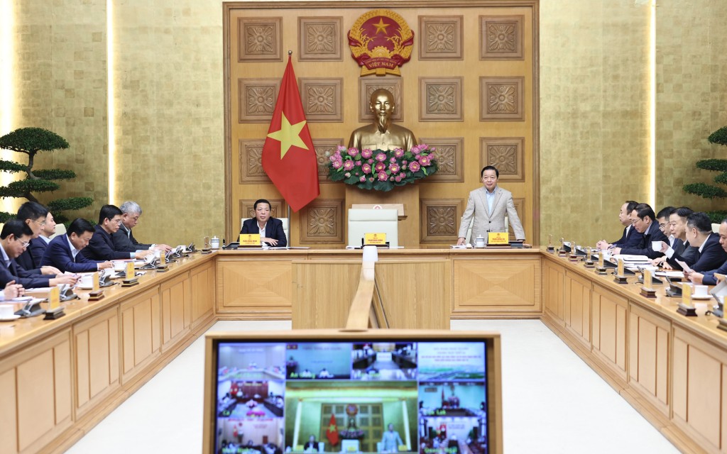 Phó Thủ tướng Trần Hồng Hà điều hành phiên họp - Ảnh: VGP/Minh Khôi Phó Thủ tướng Trần Hồng Hà điều hành phiên họp - Ảnh: VGP/Minh Khôi