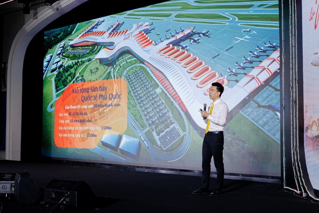 Đại diện Sun Property phát biểu tại sự kiện. Ảnh: Ánh Dương Đại diện Sun Property phát biểu tại sự kiện. Ảnh: Ánh Dương