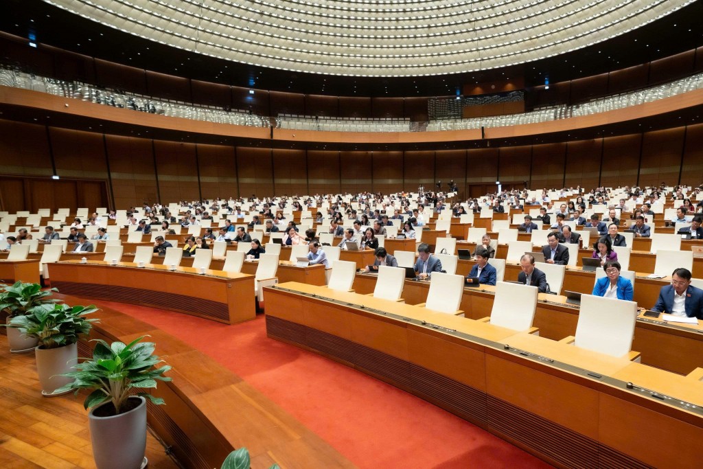 Trên 60.000 vụ ly hôn mỗi năm, công tác hòa giải còn hạn chế Trên 60.000 vụ ly hôn mỗi năm, công tác hòa giải còn hạn chế