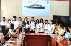 Quỹ phát triển đề án ngoại ngữ V-Skill hỗ trợ 70% khóa IELTS cho học sinh Trường THPT Lê Thánh Tông tỉnh Gia Lai