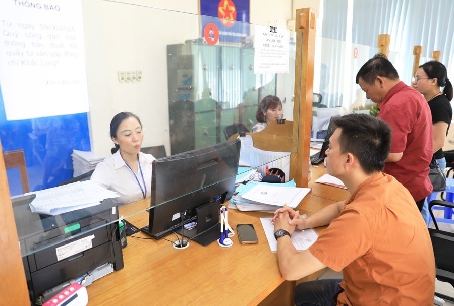 Hà Nội điều động cán bộ về xã, phường, gỡ vướng trong vận hành chính quyền địa phương 2 cấp