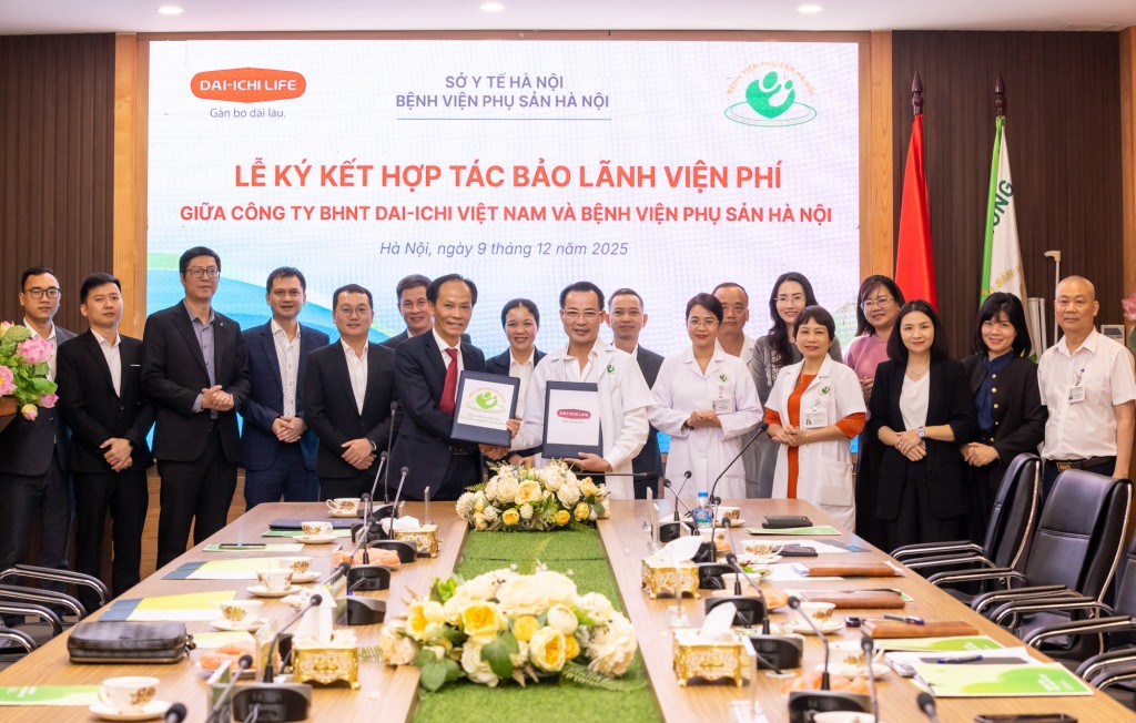 Lễ ký kết hợp tác bảo lãnh viện phí giữa Công ty BHNT Dai-ichi Việt Nam và Bệnh viện Phụ sản Hà Nội