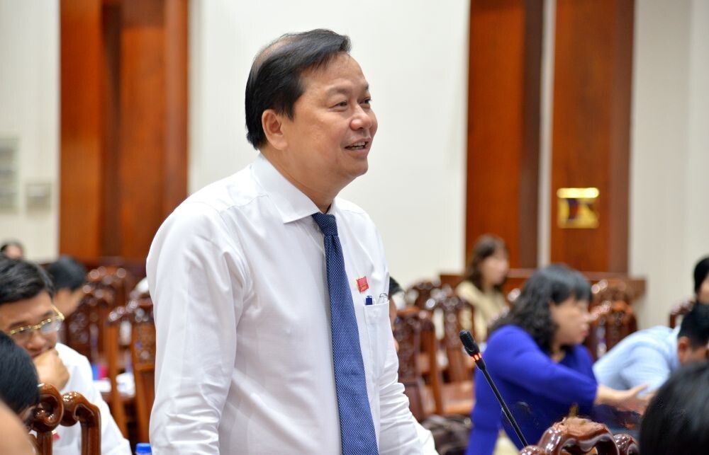 Đại biểu thảo luận nội dung các nghị quyết tại Kỳ họp. Đại biểu thảo luận nội dung các nghị quyết tại Kỳ họp.