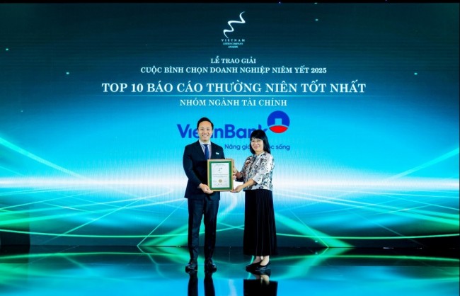 Hai giải thưởng uy tín ghi nhận nỗ lực minh bạch trong hoạt động quản trị của VietinBank