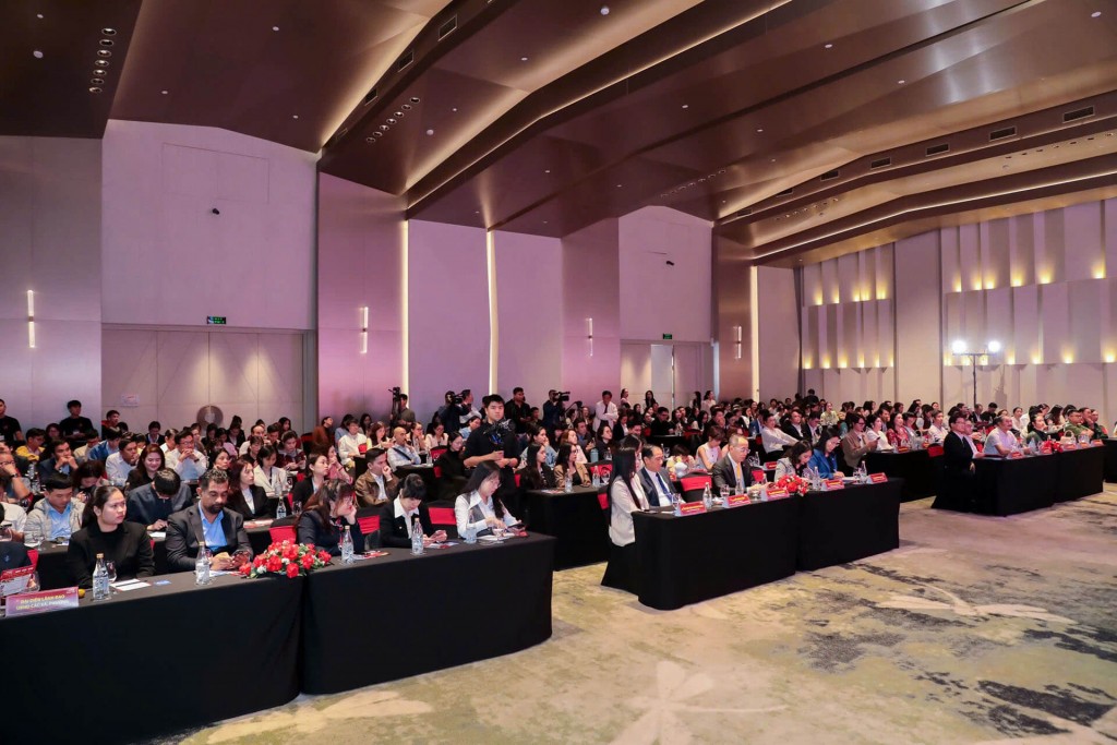 Họp báo công bố Lễ hội chào năm mới Đà Nẵng 2026 Họp báo công bố Lễ hội chào năm mới Đà Nẵng 2026