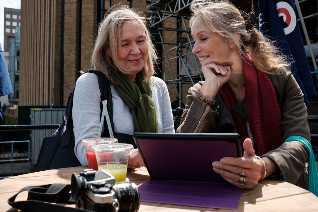 Booking.com dự đoán top 10 xu hướng sẽ định hình ngành du lịch trong năm 2026 Booking.com dự đoán top 10 xu hướng sẽ định hình ngành du lịch trong năm 2026