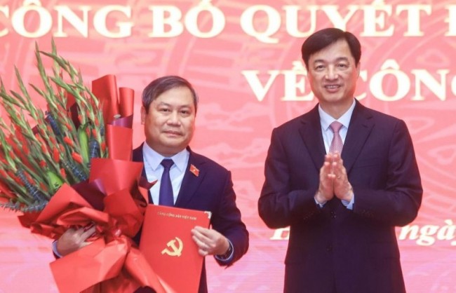 Phê chuẩn kết quả bầu, miễn nhiệm chức vụ Chủ tịch UBND TP Hà Nội