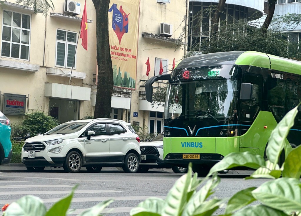 ​Giao thông công cộng Hà Nội: Mạch nguồn xanh kiến tạo đô thị văn minh, hiện đại