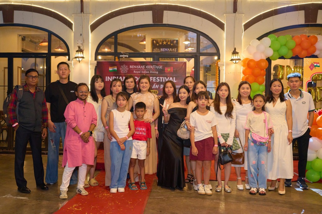 Benaras Vietnam 2025 đưa hương vị Ấn Độ đến từng góc phố Việt Benaras Vietnam 2025 đưa hương vị Ấn Độ đến từng góc phố Việt