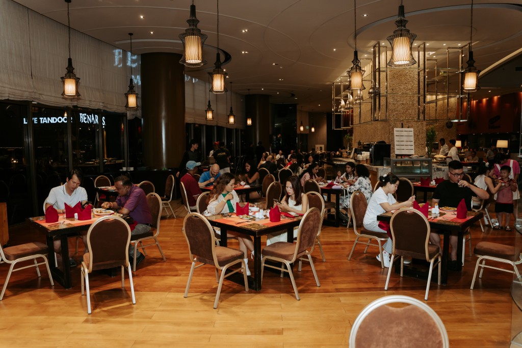 Benaras Vietnam 2025 đưa hương vị Ấn Độ đến từng góc phố Việt Benaras Vietnam 2025 đưa hương vị Ấn Độ đến từng góc phố Việt