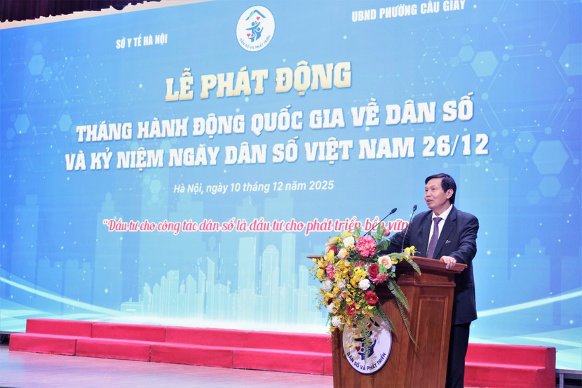 Phó Giám đốc Sở Y tế Trần Văn Chung phát biểu