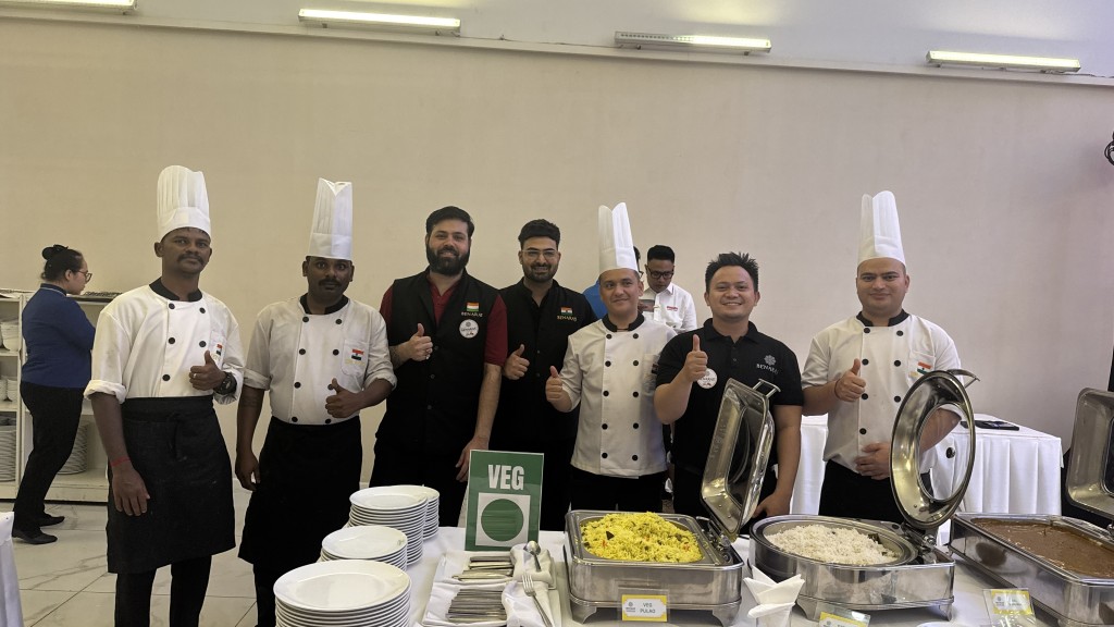 Benaras Vietnam 2025 đưa hương vị Ấn Độ đến từng góc phố Việt Benaras Vietnam 2025 đưa hương vị Ấn Độ đến từng góc phố Việt