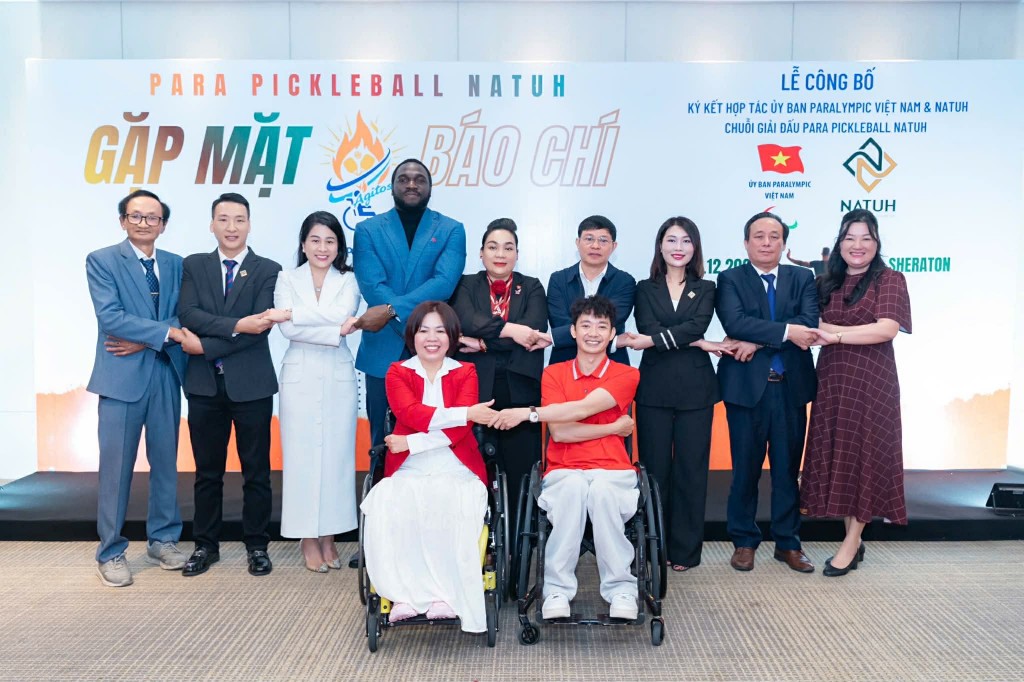 Tôn vinh ý chí kiên cường của người khuyết tật với ParaNatuh Pickleball Tôn vinh ý chí kiên cường của người khuyết tật với ParaNatuh Pickleball