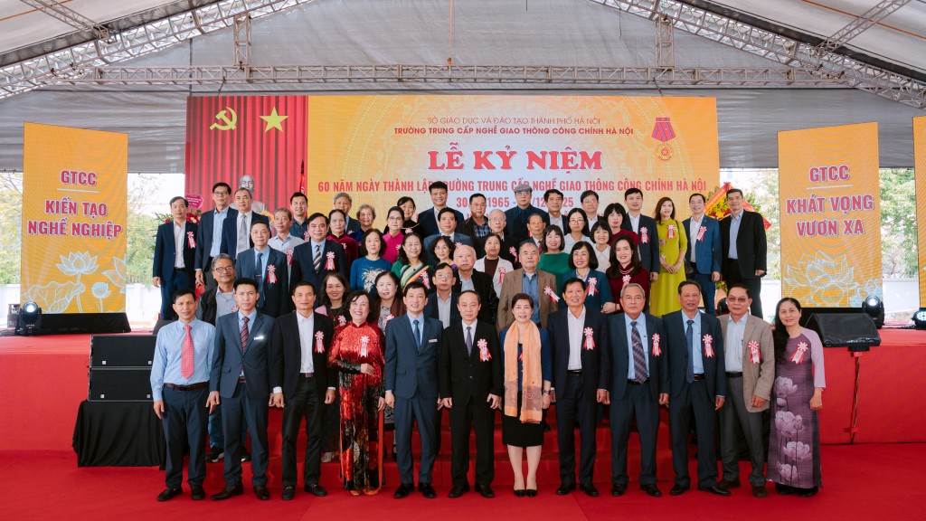 Hành trình 60 năm kiến tạo nghề nghiệp, đáp ứng yêu cầu đổi mới giáo dục Hành trình 60 năm kiến tạo nghề nghiệp, đáp ứng yêu cầu đổi mới giáo dục