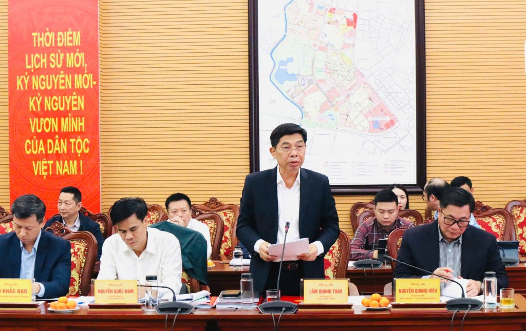 Bí thư Đảng ủy, Chủ tịch HĐND phường Xuân Phương Lâm Quang Thao báo cáo phường đã hoàn thành 12/12 chỉ tiêu phát triển kinh tế - xã hội Bí thư Đảng ủy, Chủ tịch HĐND phường Xuân Phương Lâm Quang Thao báo cáo phường đã hoàn thành 12/12 chỉ tiêu phát triển kinh tế - xã hội