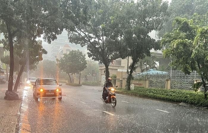 Nhiều khu vực trên cả nước có mưa to đến rất to